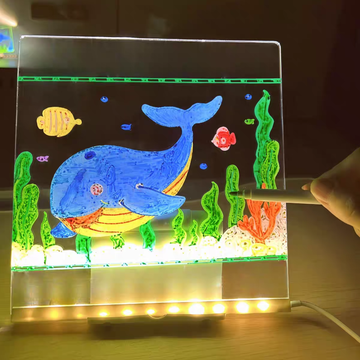 Pizarra LED Mágica para Dibujar y Calcar – 20 × 30 cm ✨